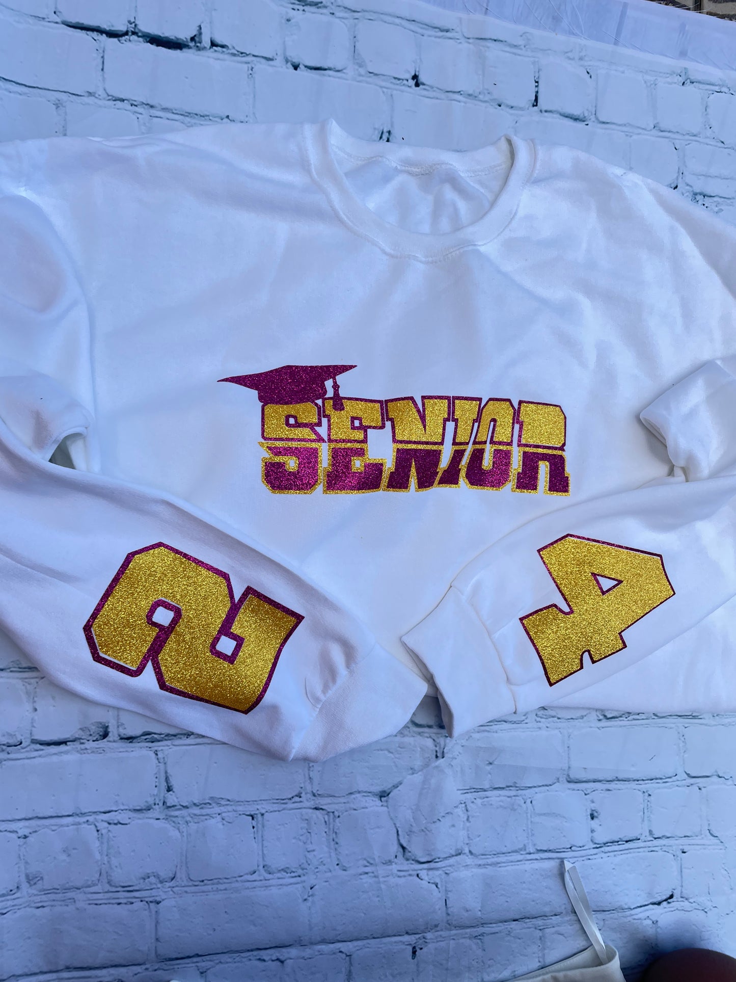 SENIOR CLASS OF ... SWEATSHIRT *READ DESCRIPTION*