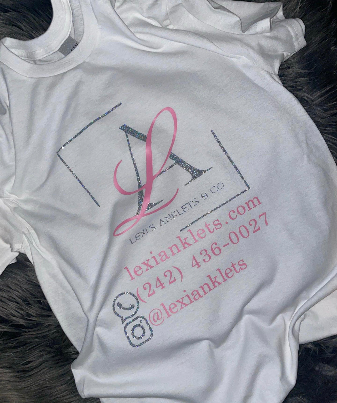 SMALL AND MEDIUM LOGO VINYL TEE WITH SOCIAL HANDLES