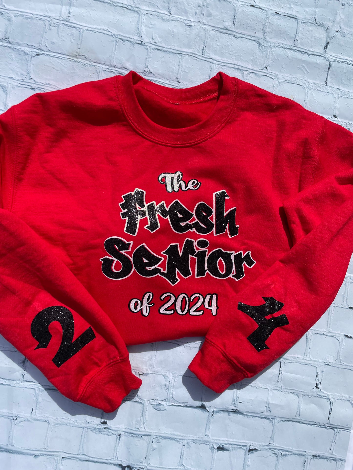 THE FRESH SENIOR... SWEATSHIRT *READ DESCRIPTION*